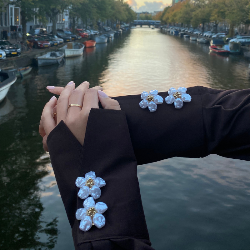 Estelle Flower | 1 Set